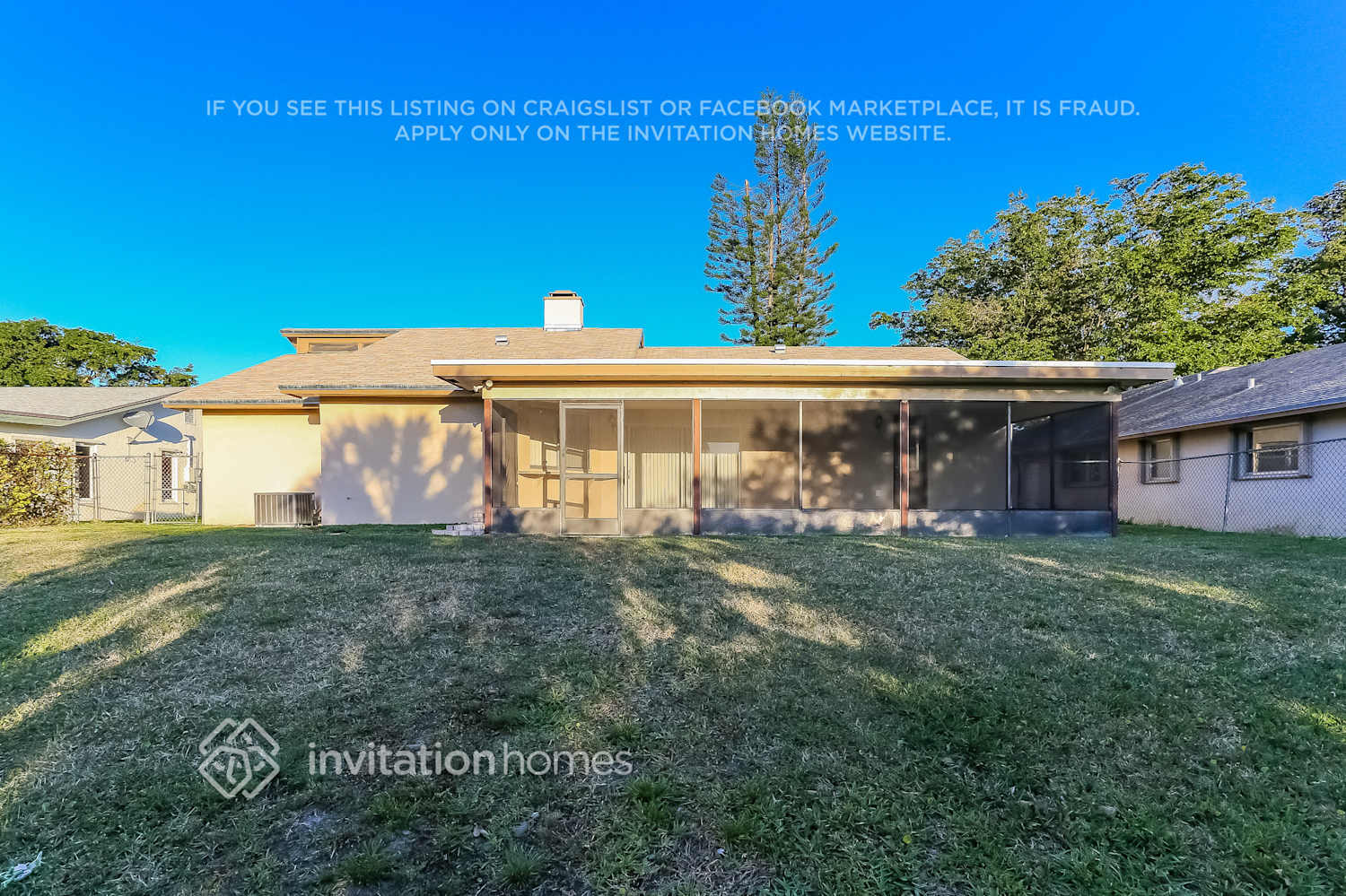 Building Photo - 1153 SW 25th Ave