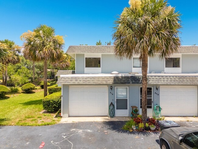Building Photo - WATERFRONT TRAILS TOWNHOME