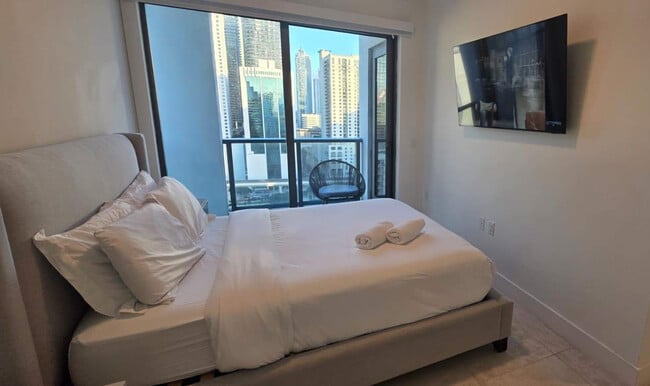 Building Photo - 239 SW 9th St