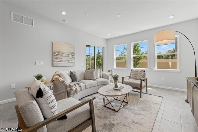 Building Photo - 4676 Arboretum Cir
