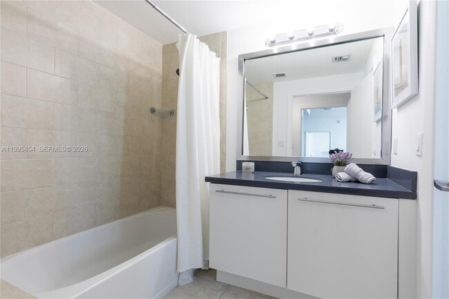 Building Photo - 90 SW 3rd St