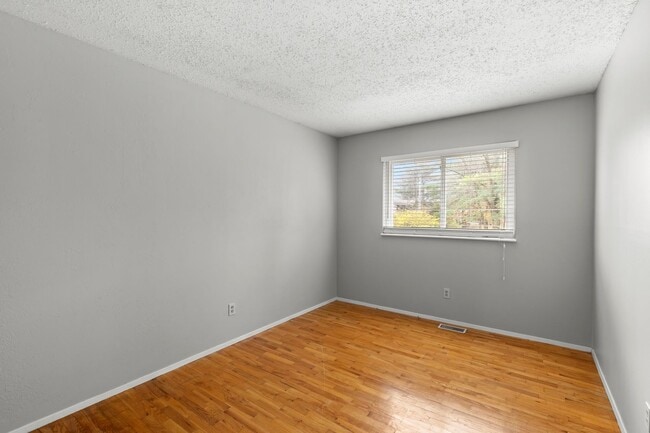 Building Photo - MOVE IN READY! Passed Occupancy. Move in before the holidays!