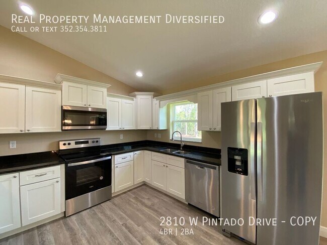 Building Photo - 2810 W Pintado Dr
