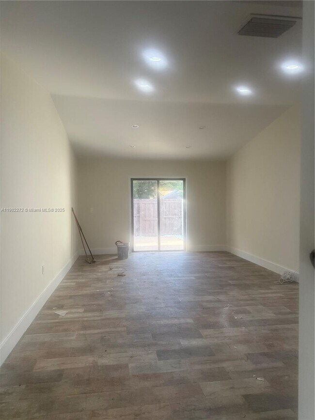Building Photo - 14103 SW 52nd Terrace