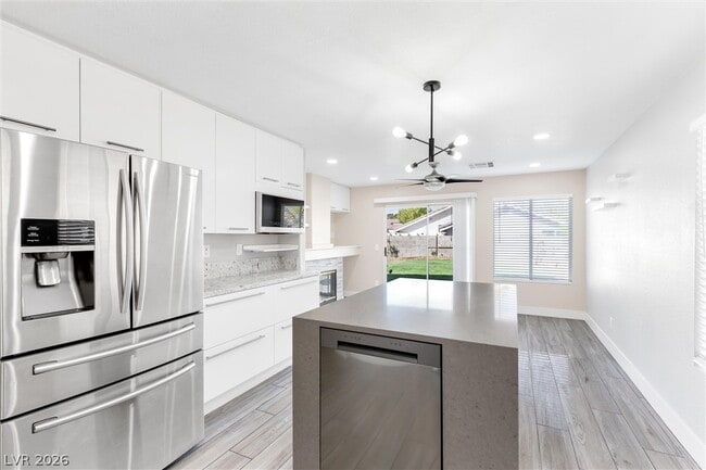 Building Photo - 9 Rue Des Champs