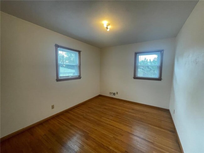 Building Photo - 1056 Ingerson Rd
