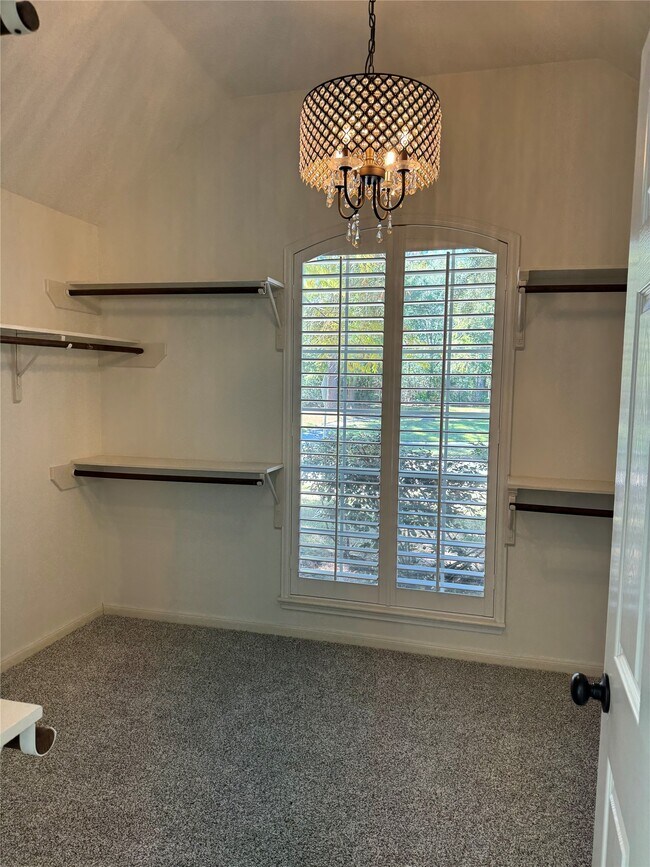 Building Photo - 3802 Canary Grass Ln