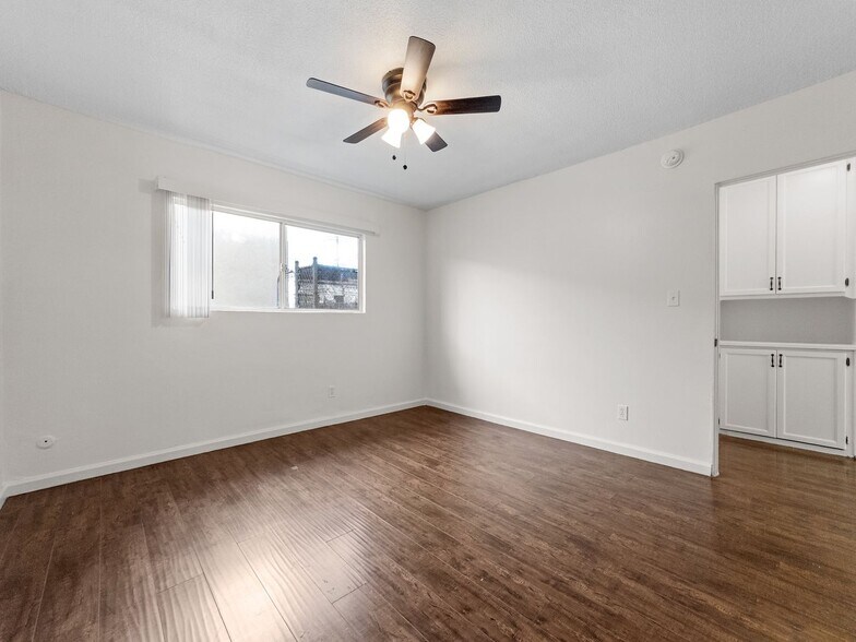 Building Photo - 4533 Pickford St