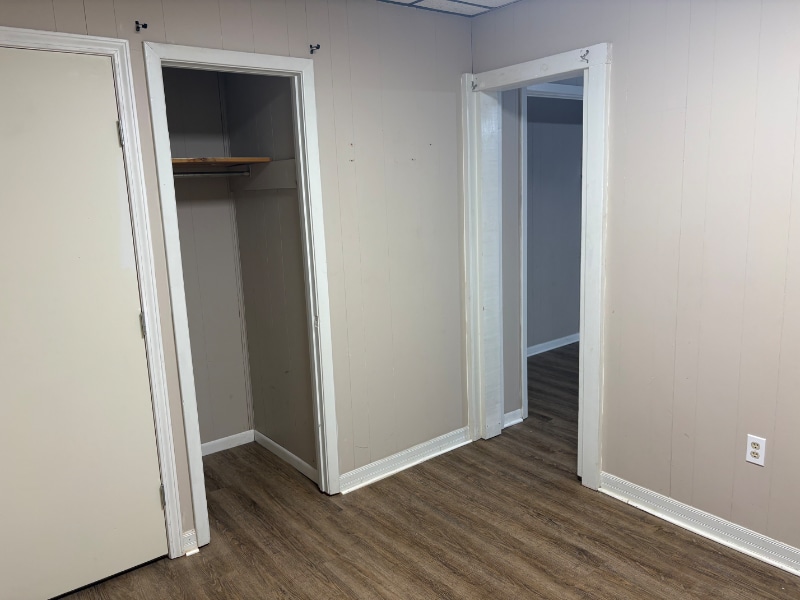 Building Photo - 603 Thornhill Dr