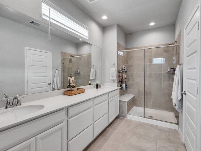 Building Photo - 3118 Cloud Forest Ln