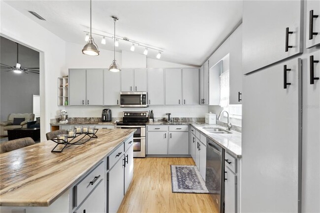 Building Photo - 3506 NW 63rd Pl