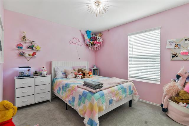 Building Photo - 1228 Viscount St