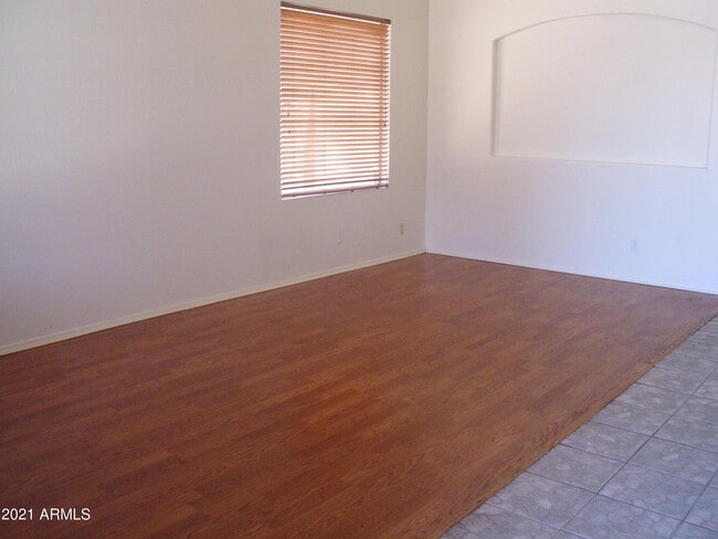 Building Photo - 6933 W Remuda Dr