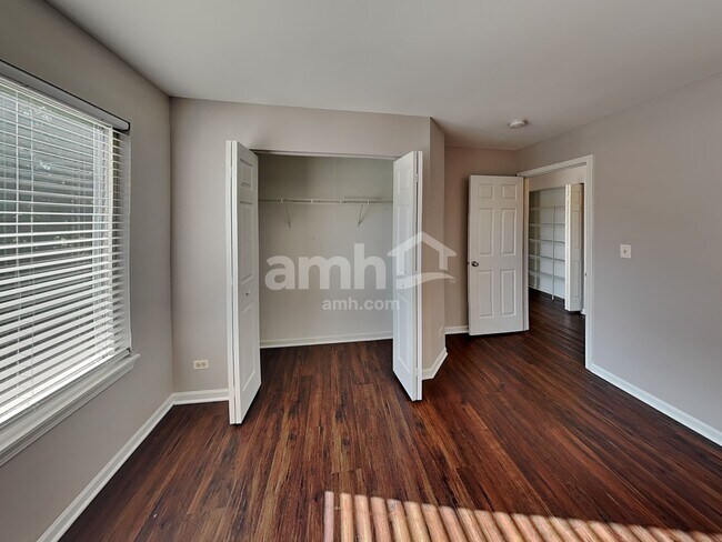 Building Photo - 1756 Wick Way