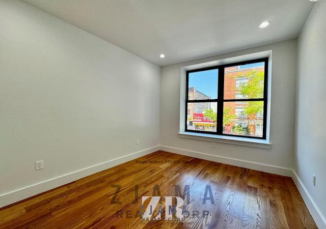 Building Photo - 3 bedroom in Brooklyn NY 11210