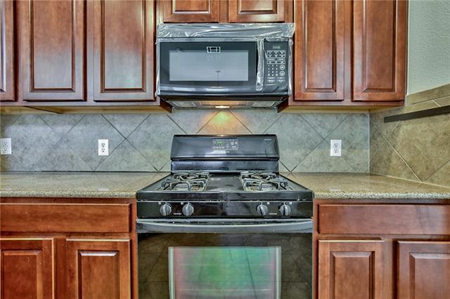 Building Photo - 1701 Kennessaw Dr