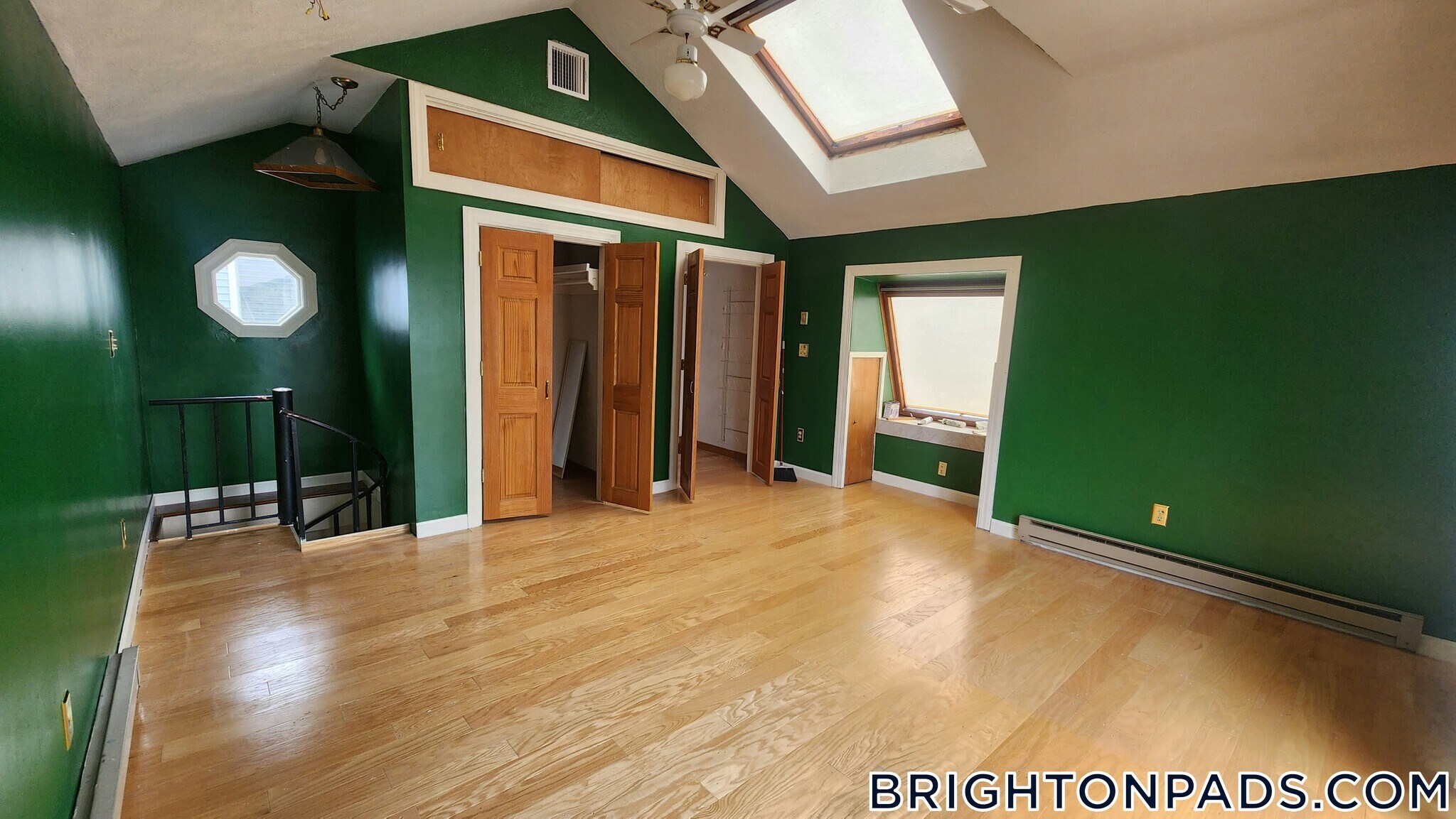 Building Photo - 54A Falkland St