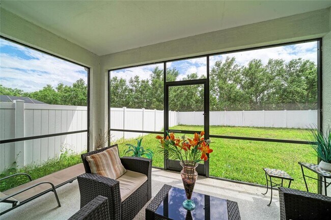 Building Photo - 4650 Woodbrook Dr