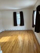 Building Photo - 7 Park Ave