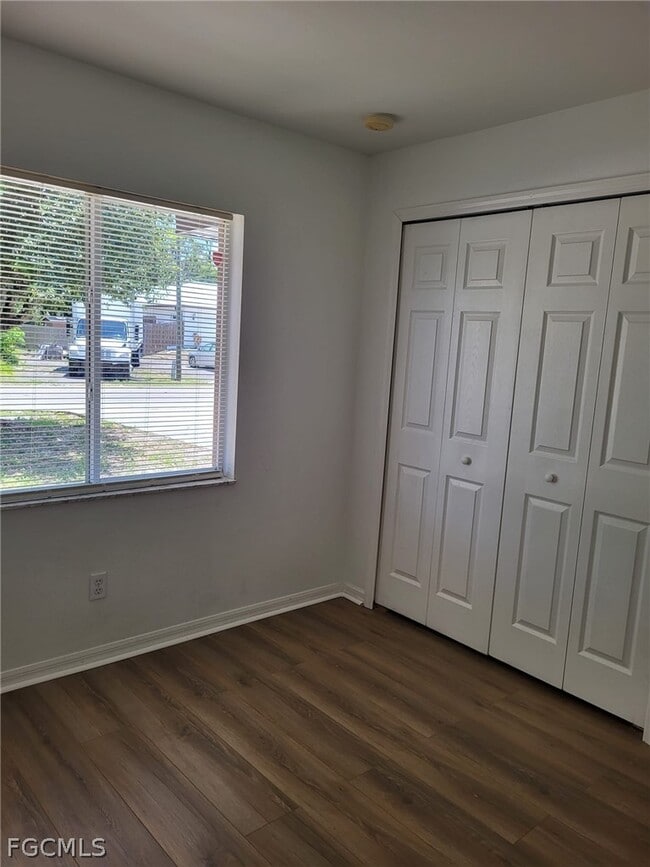 Building Photo - 4731 30th St SW