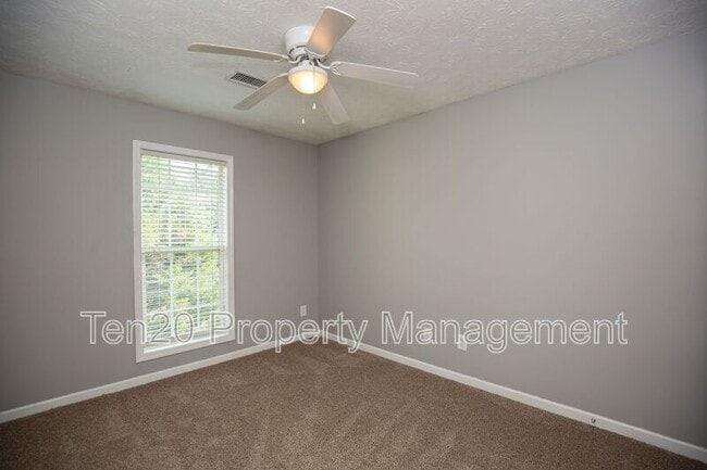 Building Photo - 5015 Hidden Hills Ct