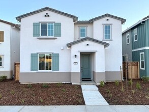 Building Photo - Modern West Sacramento Home Now for Lease