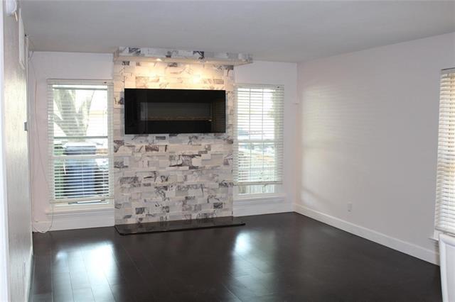 Building Photo - 1714 Place One Ln