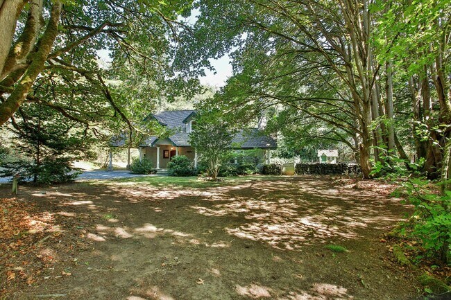Building Photo - 3293 French Rd