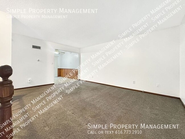 Building Photo - 2666 Randall Ave NW