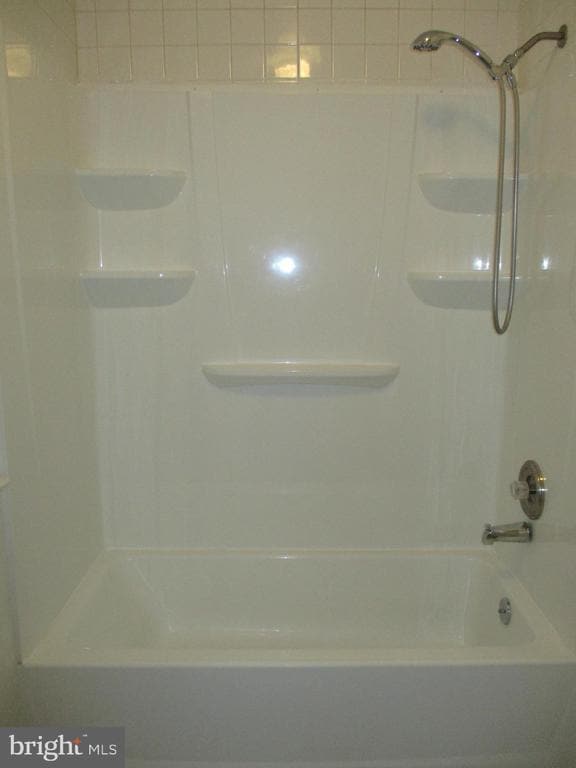 Building Photo - 5945 Franconia Rd