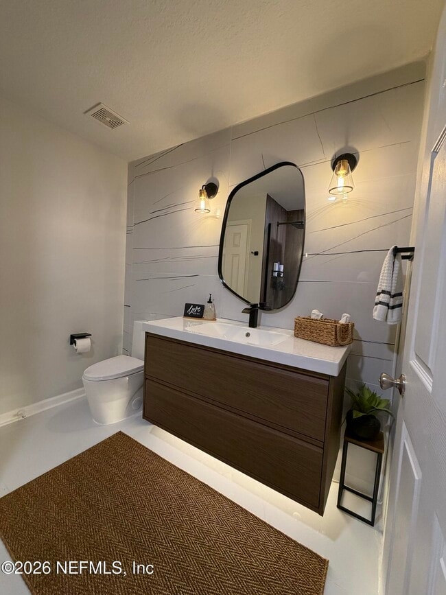 Building Photo - 4014 Cedar Bluff Ln