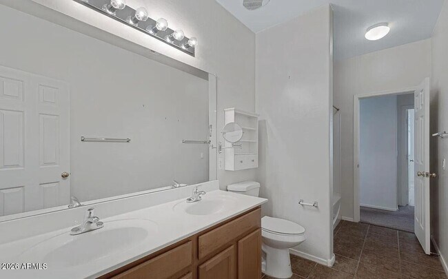 Building Photo - 7326 W Alta Vista Rd
