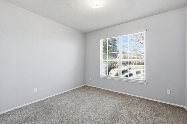 Building Photo - 14344 Artisan Dr