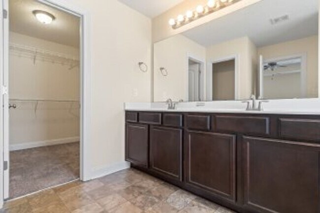 Building Photo - Welcome to Sterling Farms