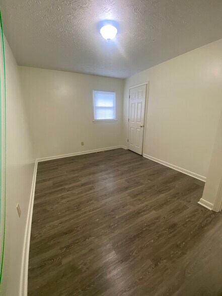 74 Bedroom 2 - 74 Holiday Rd