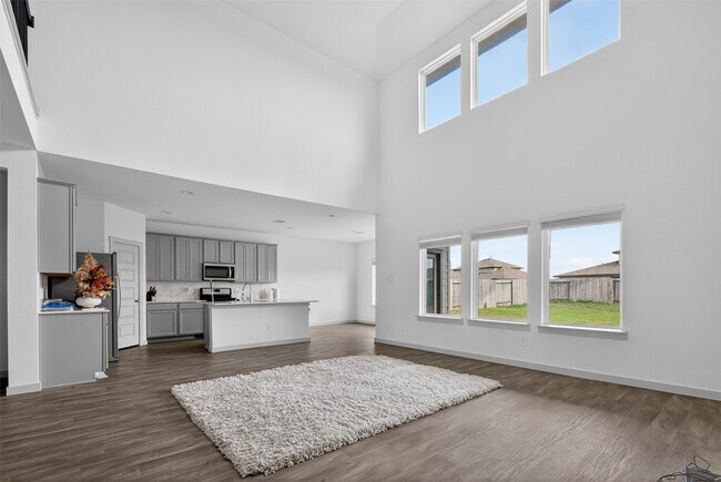 Building Photo - 6823 Amber Clf Ln