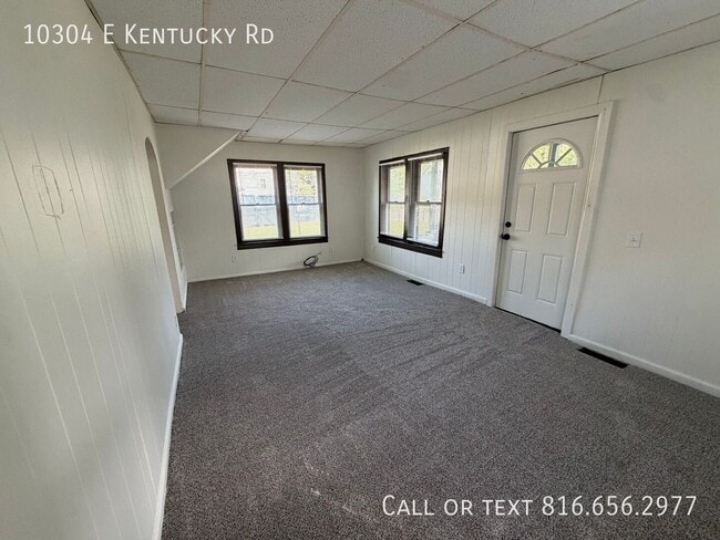 Building Photo - 10304 E Kentucky Rd
