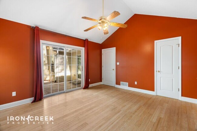 Building Photo - 49 Azalea Dr