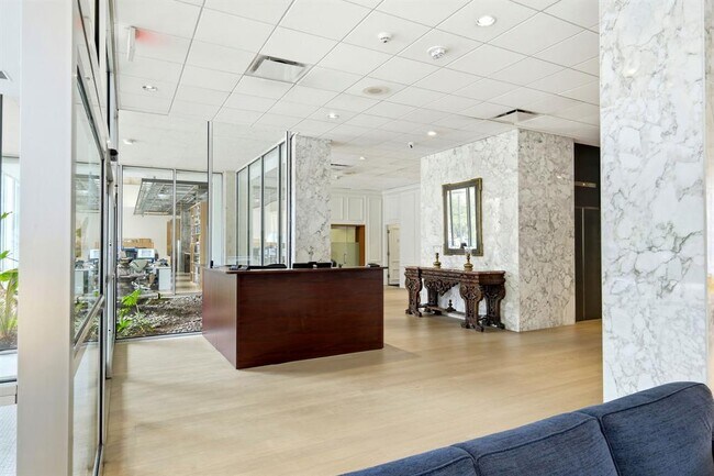 Building Photo - 1801 Lavaca St