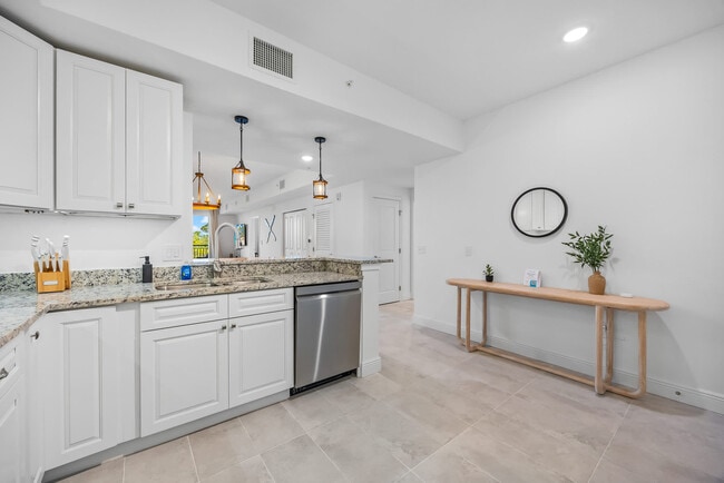 Building Photo - 701 Pilot Ln