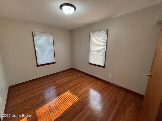 Building Photo - 141 E Harrison Ave
