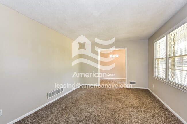 Building Photo - 520 Greensprings Dr