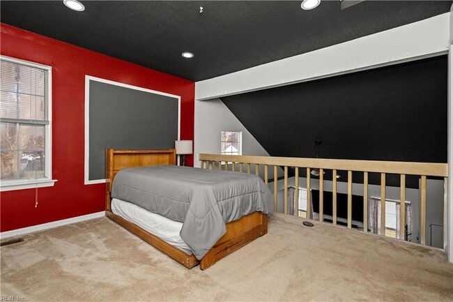 Building Photo - 197 Gate House Rd