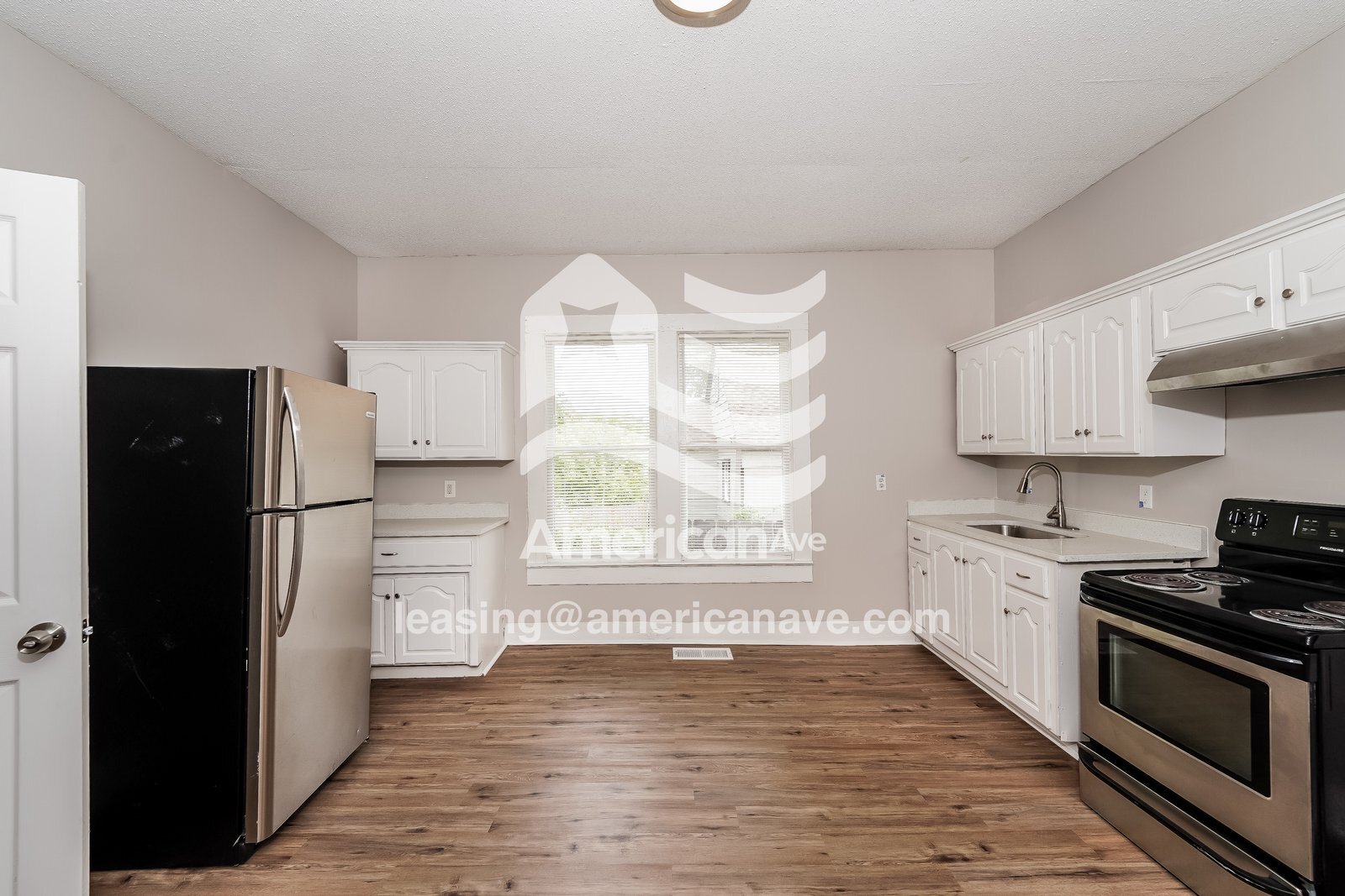 Building Photo - 8028 Rugby Ave