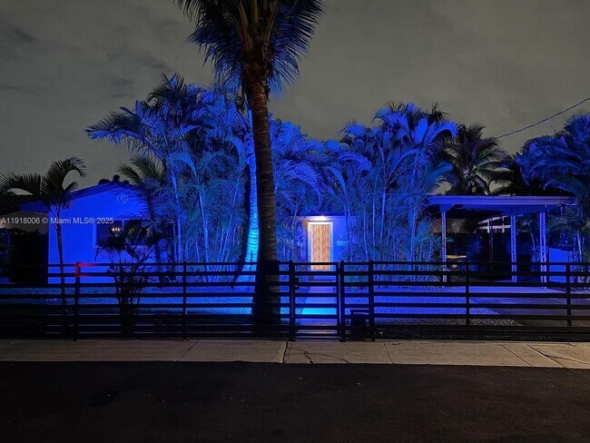 Building Photo - 963 Nautilus Isle