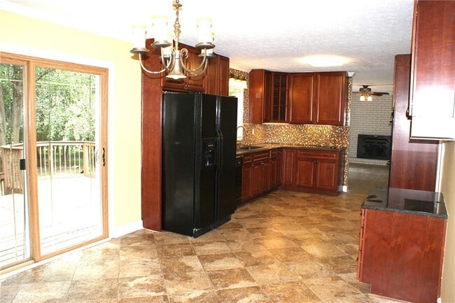 Building Photo - 6725 Ridge Moore Dr NW