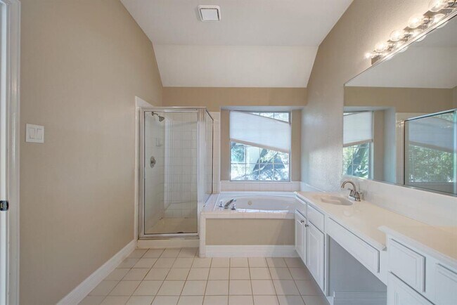 Building Photo - 4907 Craig Dr