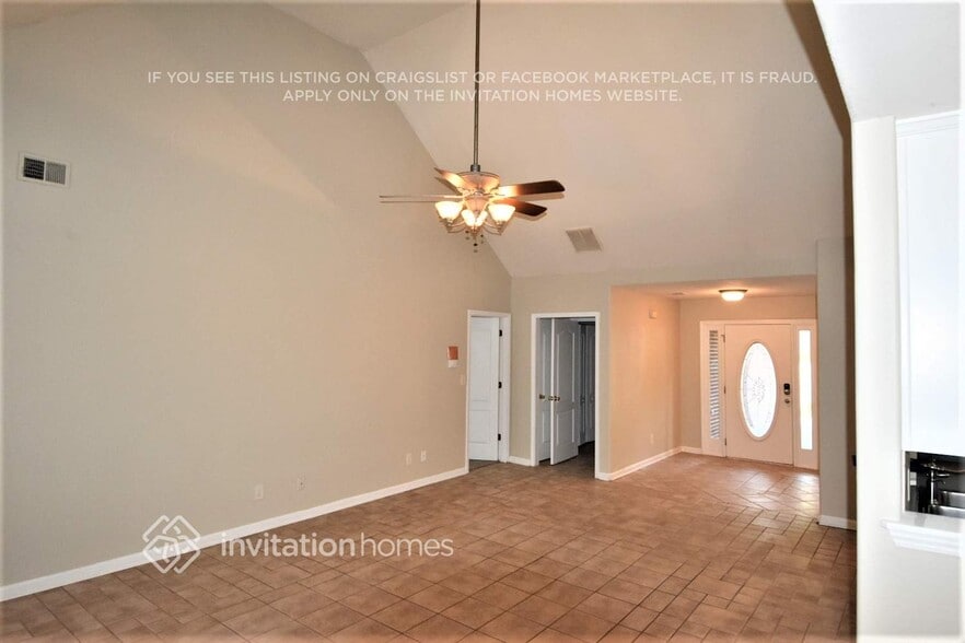 Building Photo - 101 Hunters Chase