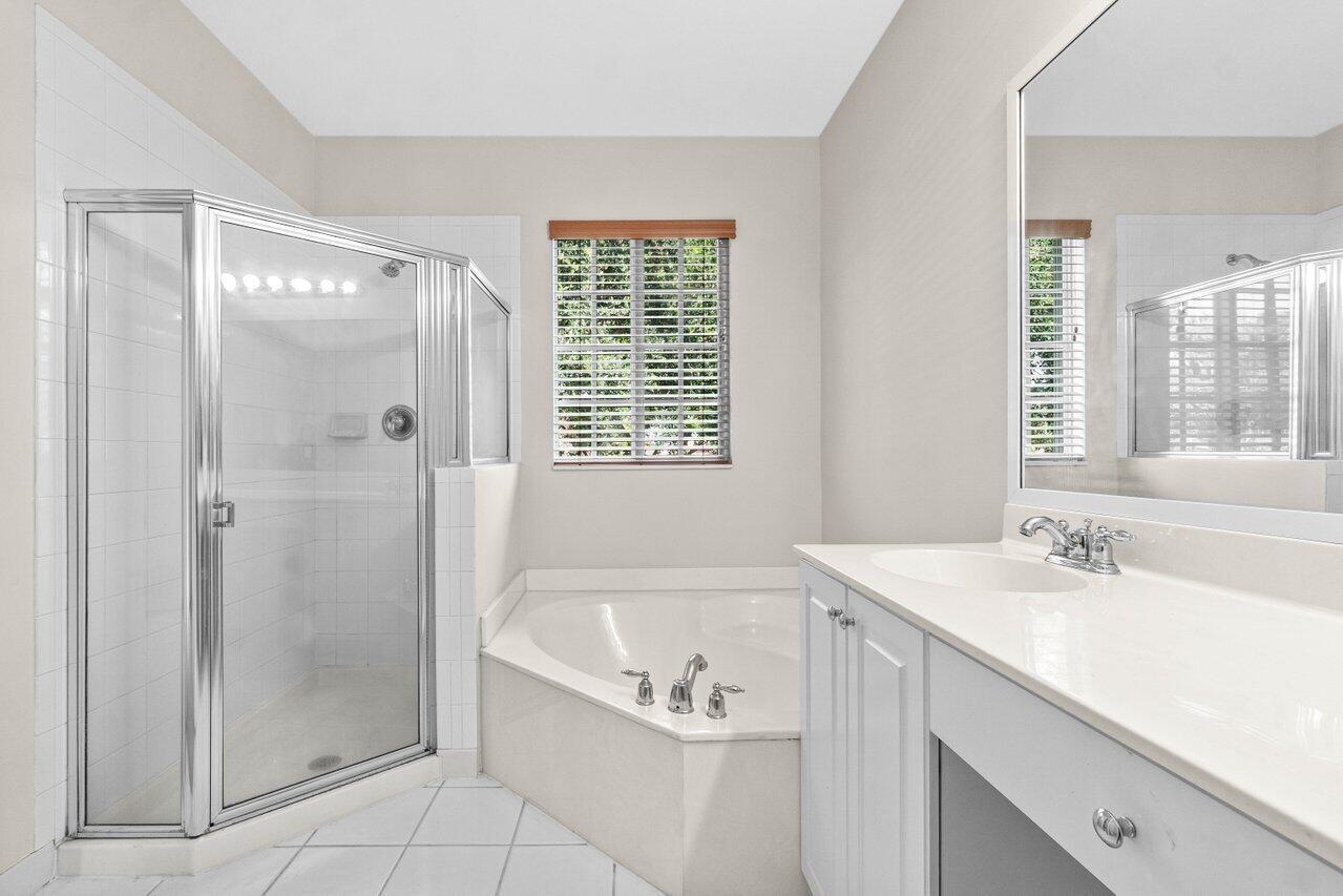 Building Photo - 7359 Briella Dr