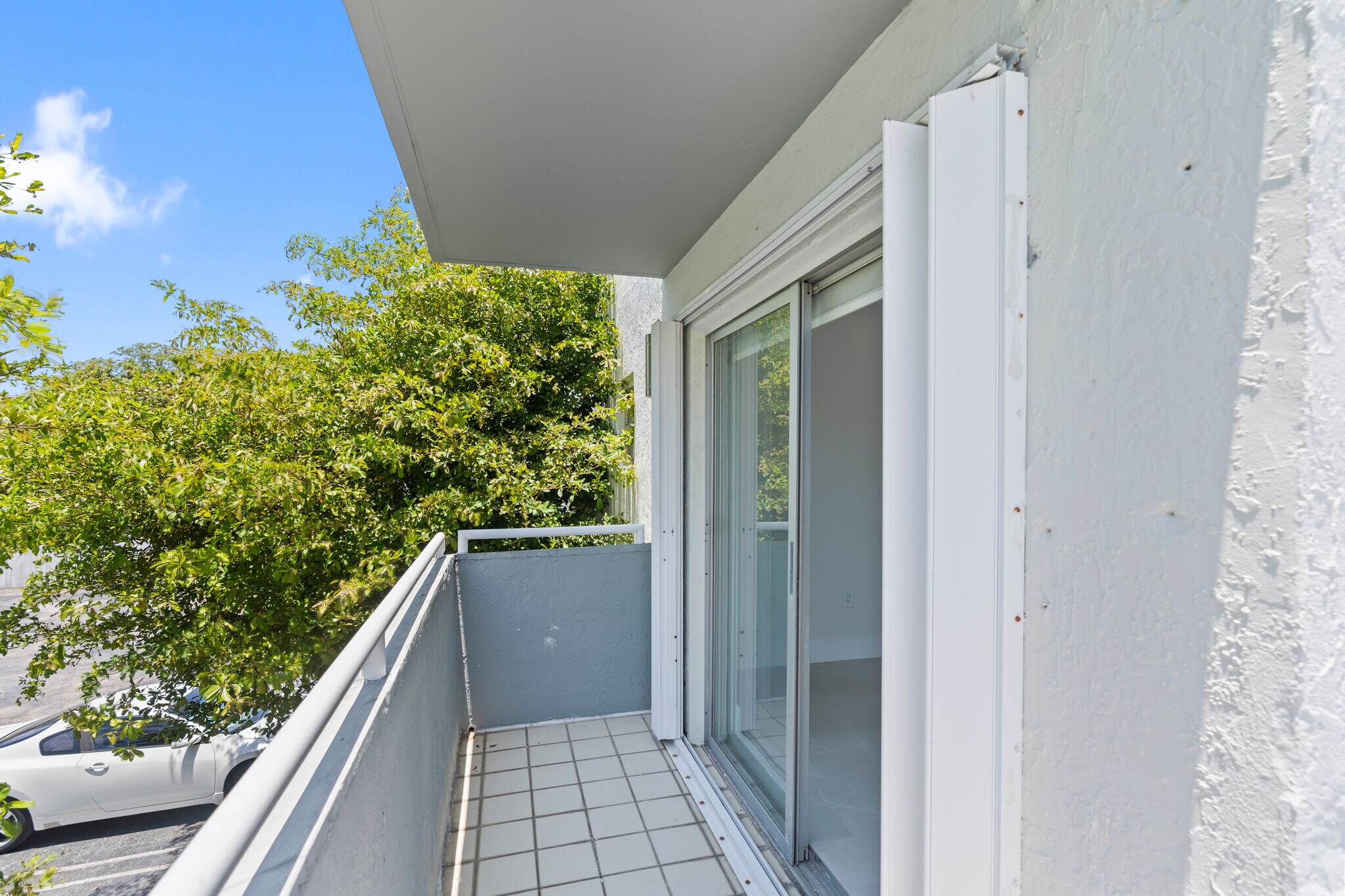 Building Photo - 3597 SW 17th St